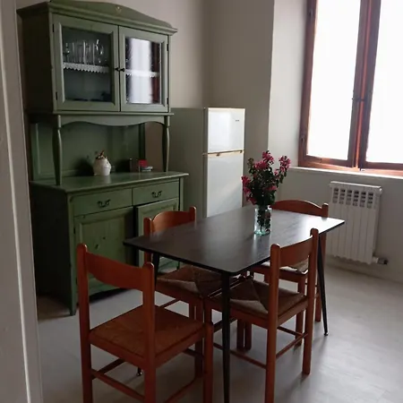 Casa Cardula *